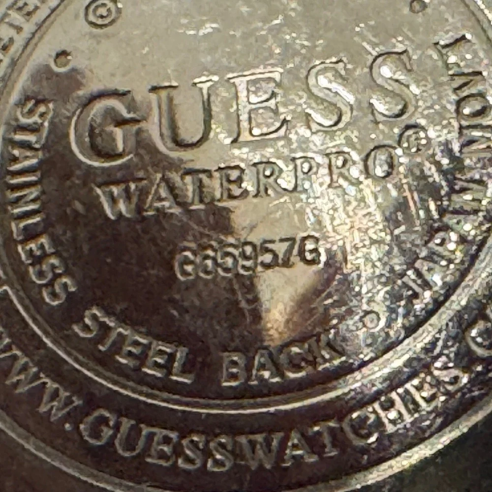 Guess Waterpro Two Tone Blue Purple Dial Date Watch 50m Water Resistant XX Small